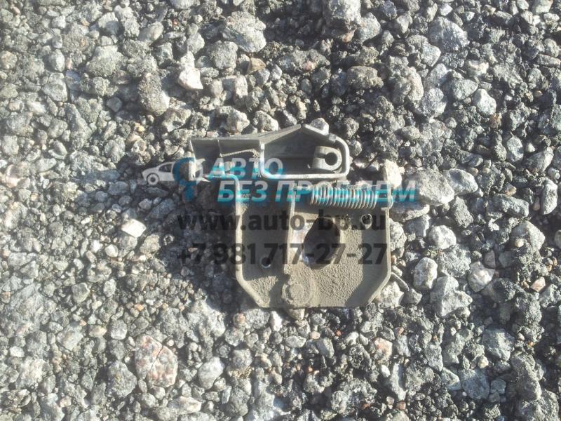 Замок капота 7700352729 RENAULT CLIO SYMBOL 01-08 Замок капота 7700352729 RENAULT CLIO SYMBOL 01-08