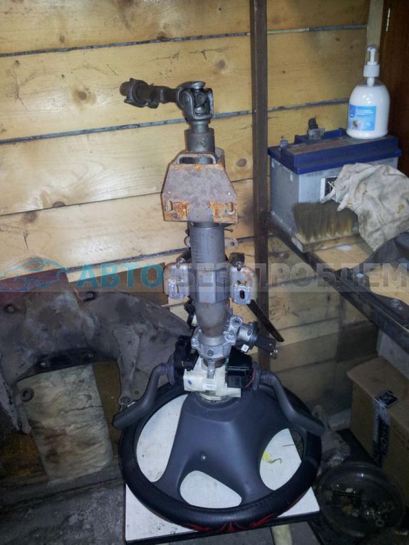 Колонка рулевая 30621687 VOLVO S40 V40 96- Колонка рулевая 30621687 VOLVO S40 V40 96-