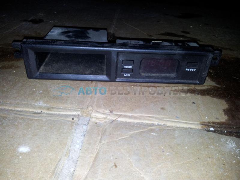 Часы в торпедо OK30A55710 0K30A55710 KIA RIO 00-02 Часы в торпедо OK30A55710 0K30A55710 KIA RIO 00-02