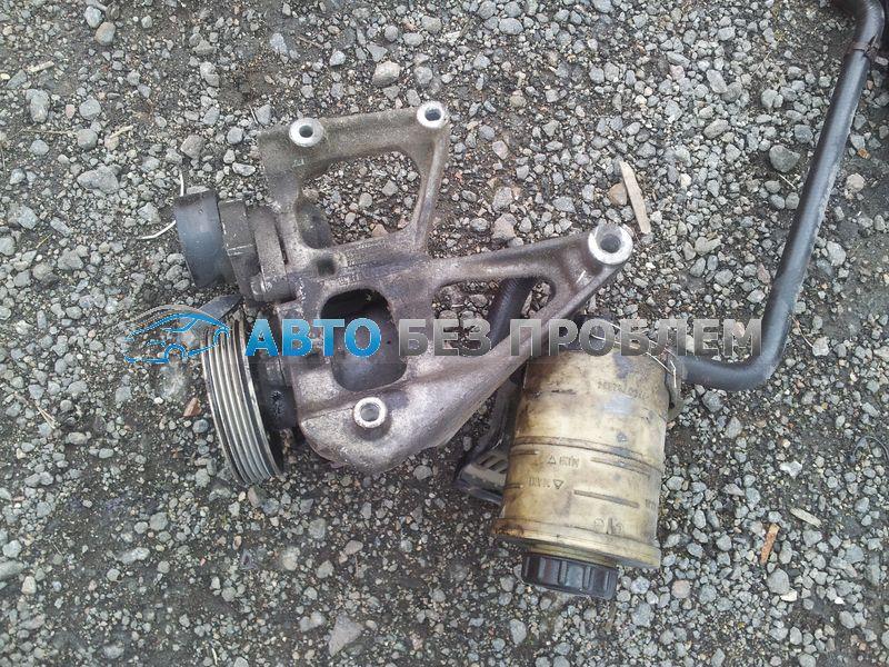 Бачок гидроусилителя RENAULT LAGUNA 99-01 Бачок гидроусилителя RENAULT LAGUNA 99-01