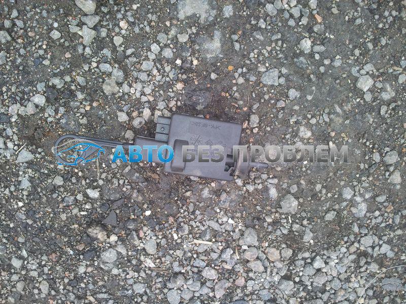 Активатор замка крышки бензобака RENAULT LAGUNA 99-01 Активатор замка крышки бензобака RENAULT LAGUNA 99-01