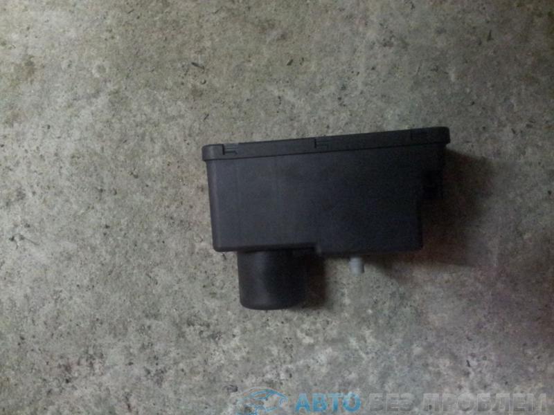 Вакуумное устройство системы центрального замка 1H0962257G VW GOLF 3 Вакуумное устройство системы центрального замка 1H0962257G VW GOLF 3