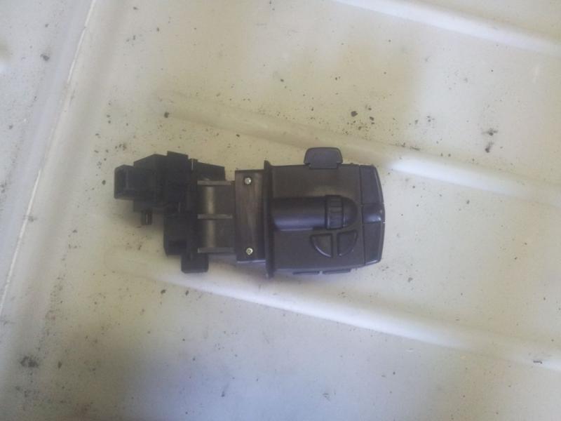 Переключатель подрулевой управления магнитолой 255520013R RENAULT MEGANE 3 09-12 Переключатель подрулевой управления магнитолой 255520013R RENAULT MEGANE 3 09-12