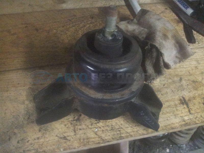 Опора двигателя правая 21812-1J000 HYUNDAI I20 08- Опора двигателя правая 21812-1J000 HYUNDAI I20 08-
