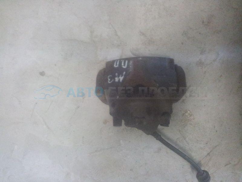 Суппорт передний правый 410018218R RENAULT MEGANE 3 09-12 Суппорт передний правый 410018218R RENAULT MEGANE 3 09-12