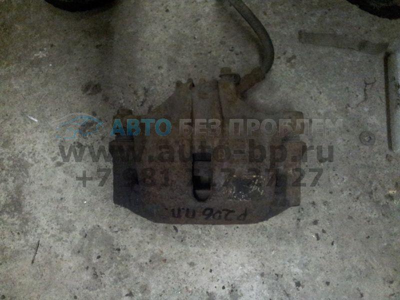 Суппорт передний правый PEUGEOT 206 Суппорт передний правый PEUGEOT 206