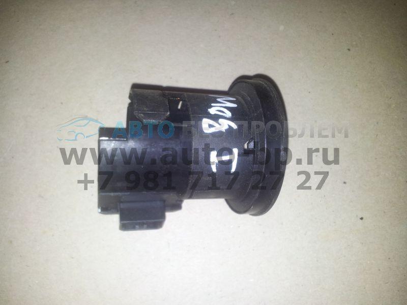Блок декодера иммобилайзера 7700425327 RENAULT MEGANE 99- Блок декодера иммобилайзера 7700425327 RENAULT MEGANE 99-