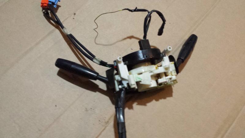 Переключатель подрулевой в сборе OK30C66120A KIA RIO 00-02 Переключатель подрулевой в сборе OK30C66120A KIA RIO 00-02
