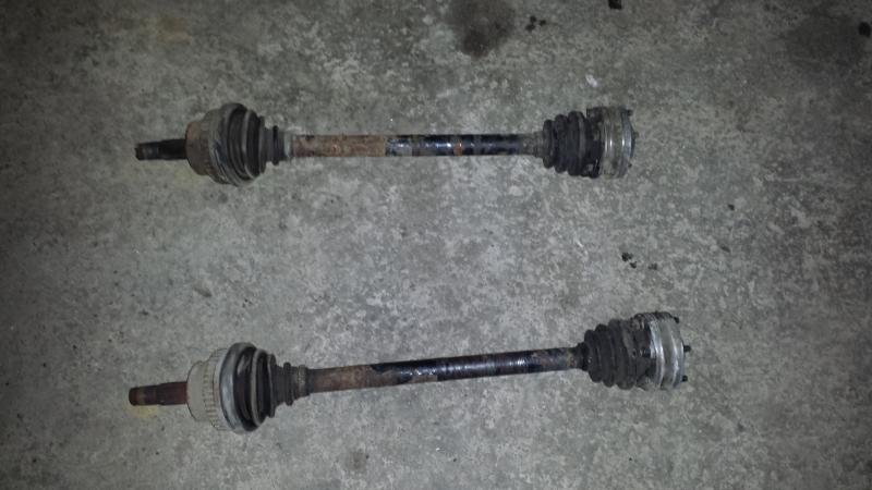 Полуось передняя левая ALFA ROMEO 146 94-01 Полуось передняя левая ALFA ROMEO 146 94-01