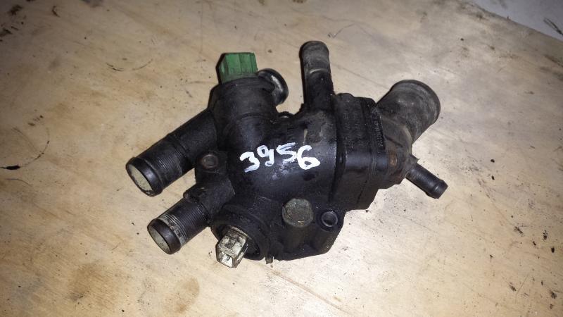 Корпус термостата 8200065390 RENAULT KANGOO 03.98-12.02 Корпус термостата 8200065390 RENAULT KANGOO 03.98-12.02