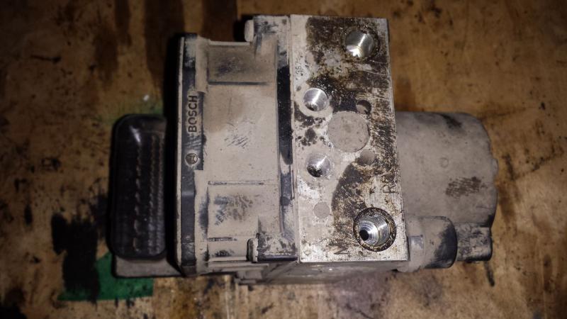 Насос АБС (ABS) 0265950070 FORD MONDEO 3 Насос АБС (ABS) 0265950070 FORD MONDEO 3
