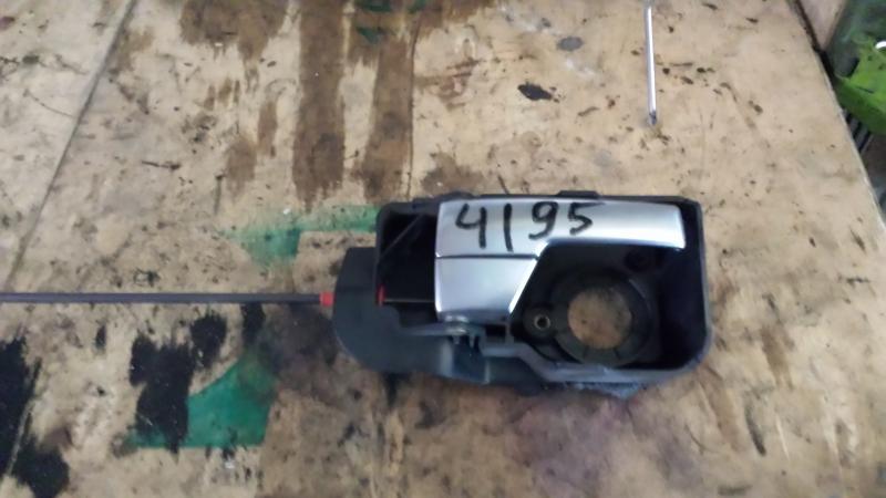 Ручка двери внутренняя правая 1S71F22600AF FORD MONDEO 3 Ручка двери внутренняя правая 1S71F22600AF FORD MONDEO 3