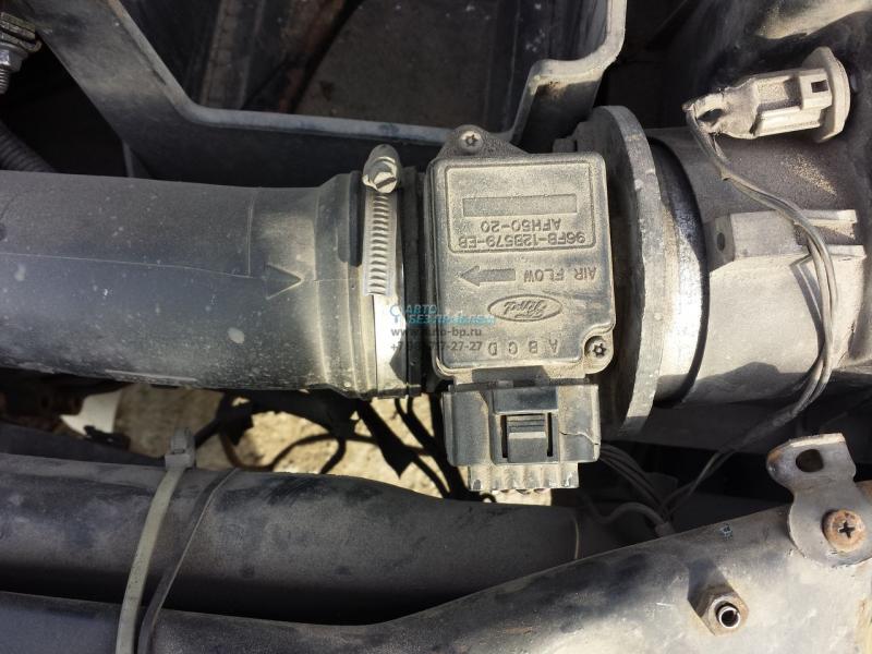 Расходомер воздуха 96FP12B579AB 96FP12B579EB FORD FIESTA 96-8.99 Расходомер воздуха 96FP12B579AB 96FP12B579EB FORD FIESTA 96-8.99