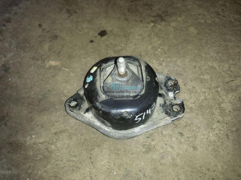 Опора двигателя правая RENAULT LAGUNA 02-05 Опора двигателя правая RENAULT LAGUNA 02-05