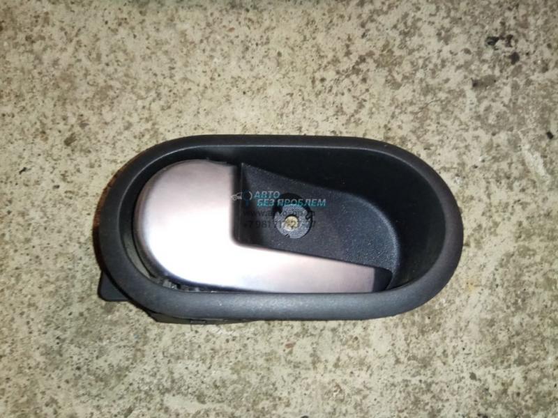 Ручка двери внутренняя левая 2S61A22601AGW FORD FIESTA 05- Ручка двери внутренняя левая 2S61A22601AGW FORD FIESTA 05-