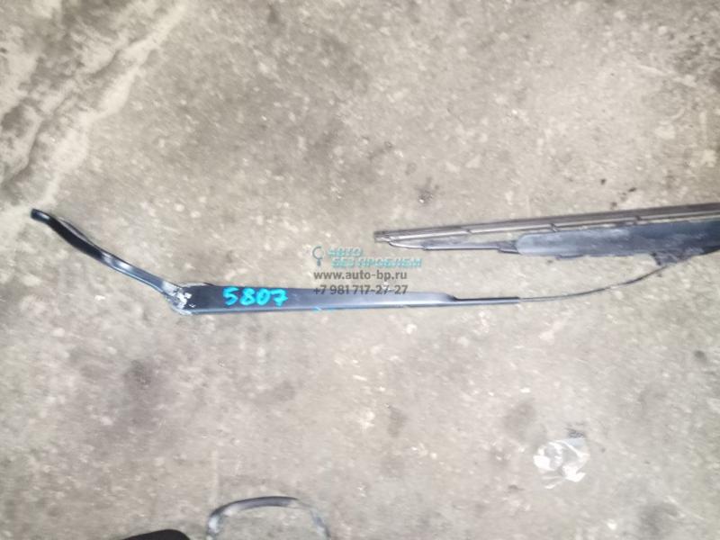 Поводок стеклоочистителя водительский 2S6117526AC FORD FIESTA 05- Поводок стеклоочистителя водительский 2S6117526AC FORD FIESTA 05-