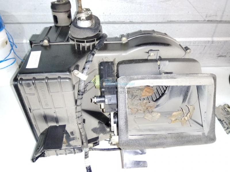 Корпус отопителя 0K08J61520G KIA SPORTAGE 94-05 Корпус отопителя 0K08J61520G KIA SPORTAGE 94-05
