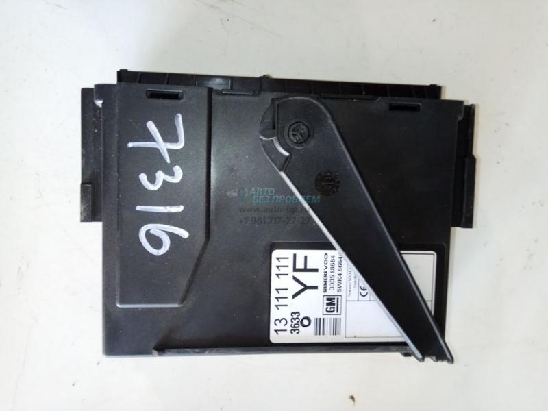 Блок управления центральным замком 13111111 330518684 5WK48664D OPEL CORSA C 00-06 Блок управления центральным замком 13111111 330518684 5WK48664D OPEL CORSA C 00-06
