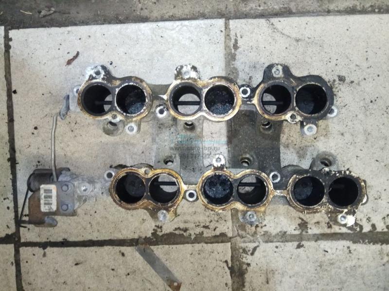 Коллектор впускной F7RU9K461AA 4856811 FORD MONDEO 3 Коллектор впускной F7RU9K461AA 4856811 FORD MONDEO 3