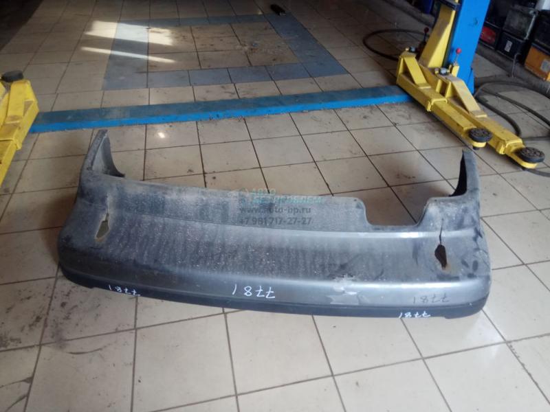 Бампер задний 3A9807301N VW PASSAT B3 Бампер задний 3A9807301N VW PASSAT B3
