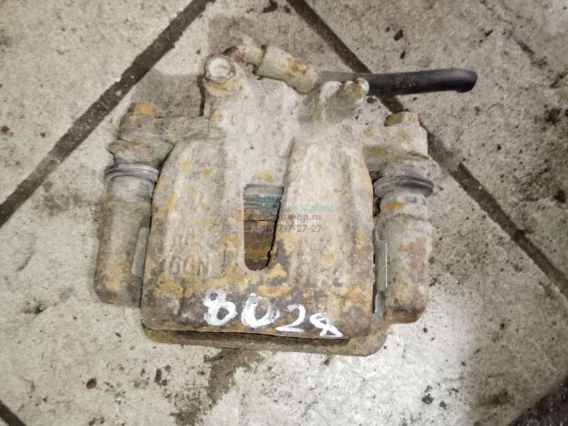 Суппорт задний правый M113502060 CHERY M11 Суппорт задний правый M113502060 CHERY M11