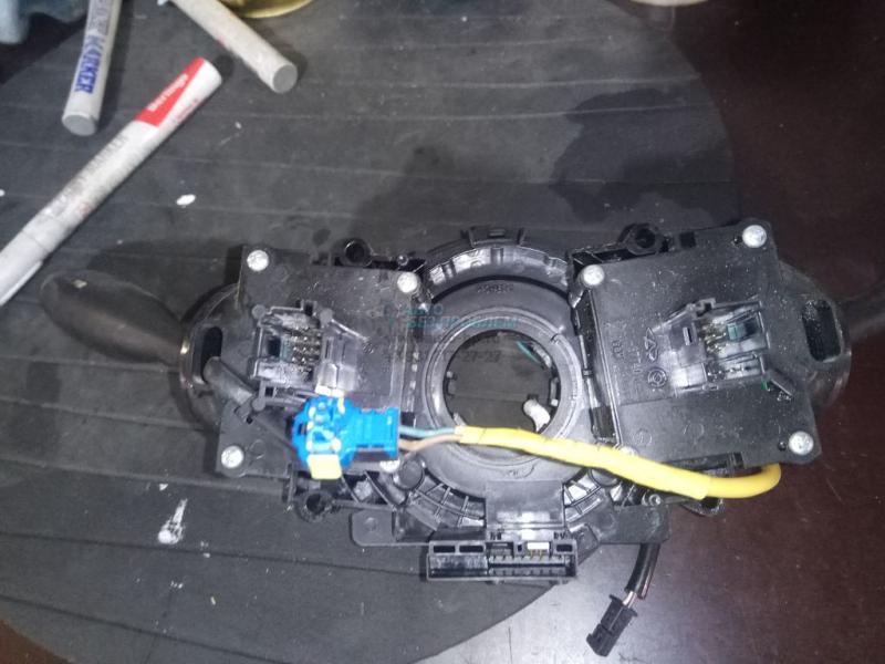 Переключатель подрулевой в сборе M113774150BH M113774110BA M113774130BH CHERY M11 Переключатель подрулевой в сборе M113774150BH M113774110BA M113774130BH CHERY M11