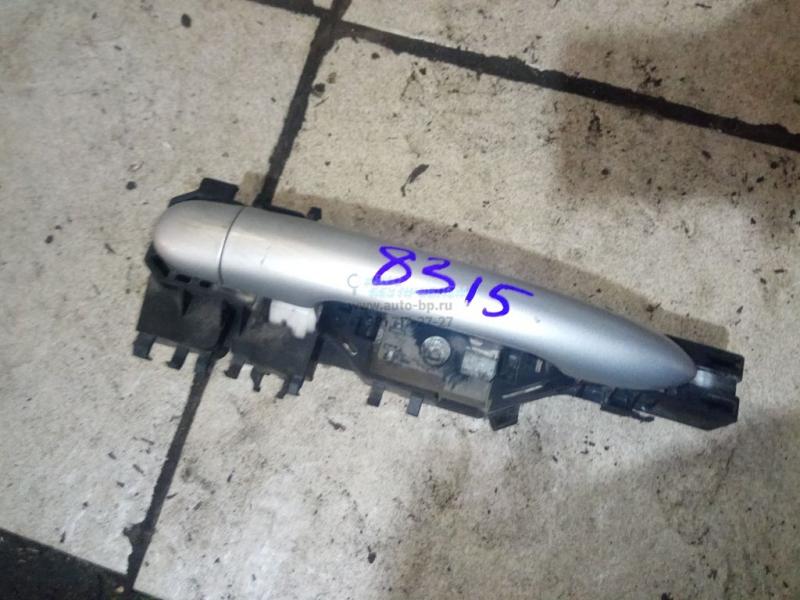 Ручка двери задней левой 7701475145 RENAULT MEGANE 2 06-09 Ручка двери задней левой 7701475145 RENAULT MEGANE 2 06-09