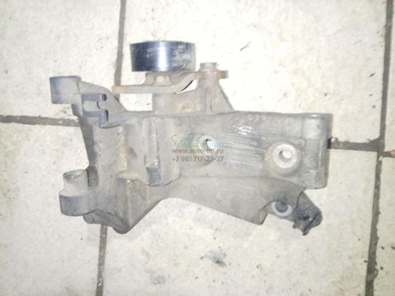 Кронштейн генератора и г/у 8200393718 8200185605 RENAULT KANGOO 01.03-01.08 Кронштейн генератора и г/у 8200393718 8200185605 RENAULT KANGOO 01.03-01.08