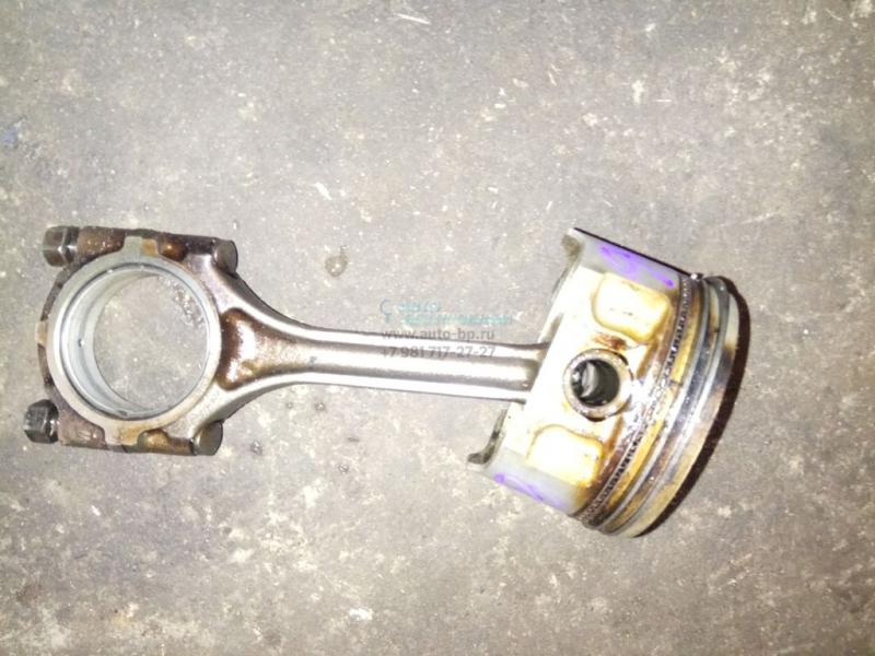 Поршень с шатуном MD371686 MD312667 MITSUBISHI LANCER 9 03- Поршень с шатуном MD371686 MD312667 MITSUBISHI LANCER 9 03-