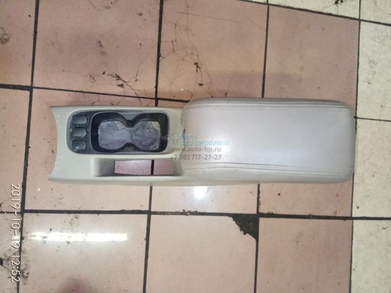 Подлокотник A215305520BE CHERY Fora (A21) Подлокотник A215305520BE CHERY Fora (A21)