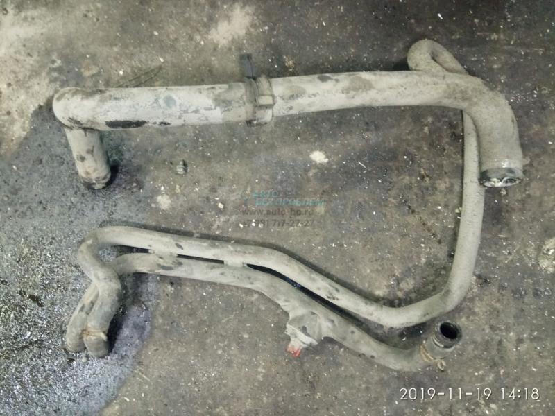 Патрубок радиатора FORD FIESTA 96-8.99 Патрубок радиатора FORD FIESTA 96-8.99