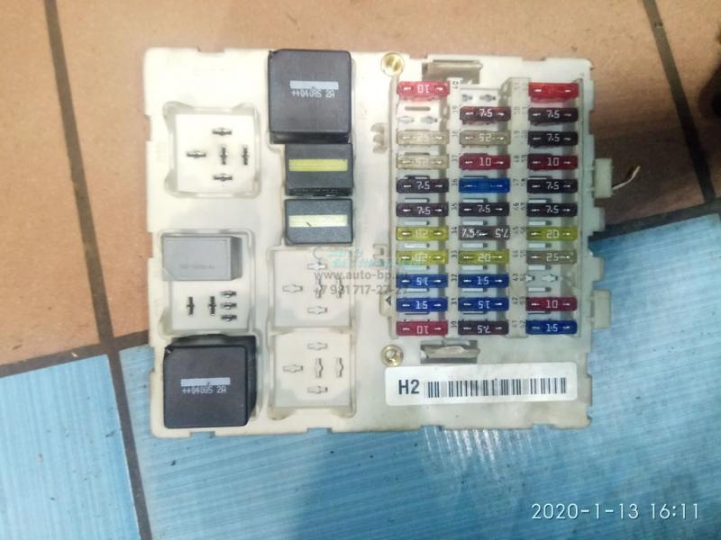 Блок предохранителей 2M5T14A073BE FORD FOCUS 98- Блок предохранителей 2M5T14A073BE FORD FOCUS 98-