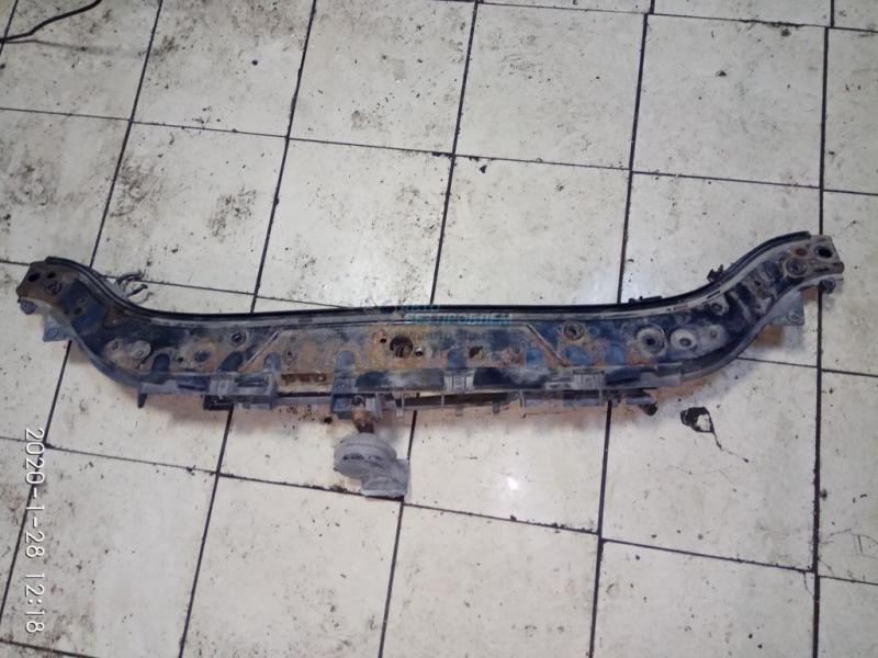 Панель передняя 8200137494 RENAULT MEGANE 2 03-06 Панель передняя 8200137494 RENAULT MEGANE 2 03-06