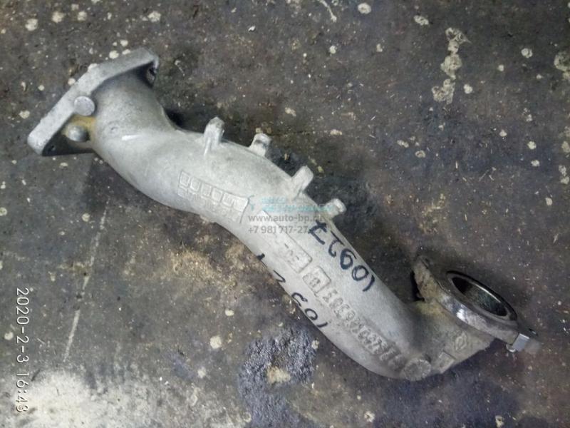 Трубка дросельной заслонки 8200186383 RENAULT MEGANE 2 03-06 Трубка дросельной заслонки 8200186383 RENAULT MEGANE 2 03-06