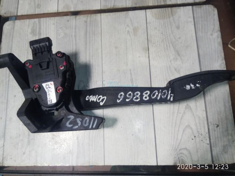 Педаль газа 09115097 313203739 OPEL CORSA C 00-06 Педаль газа 09115097 313203739 OPEL CORSA C 00-06