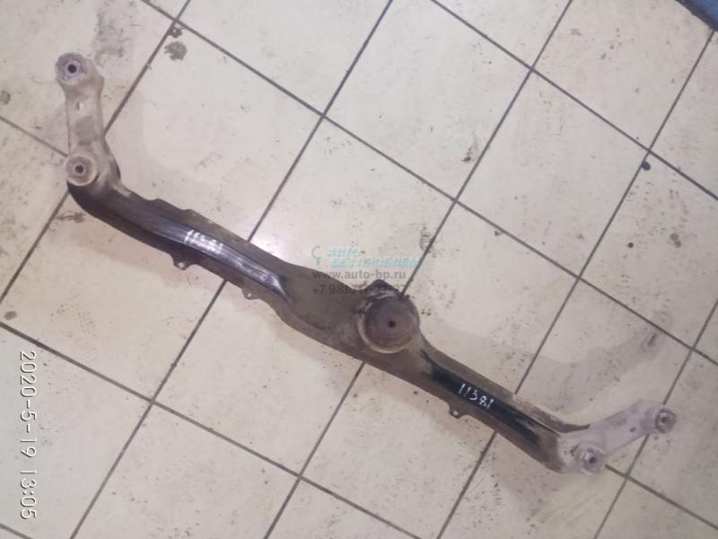 Балка подрадиаторная 1H0199200H 1H0199200P VW GOLF 3 Балка подрадиаторная 1H0199200H 1H0199200P VW GOLF 3