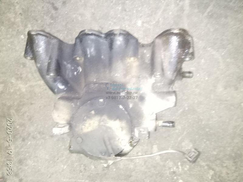 Коллектор впускной 051129713 VW GOLF 3 Коллектор впускной 051129713 VW GOLF 3