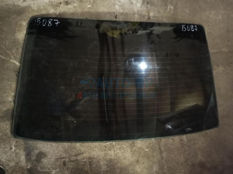Заднее стекло 1090399 FORD FOCUS 98- Заднее стекло 1090399 FORD FOCUS 98-