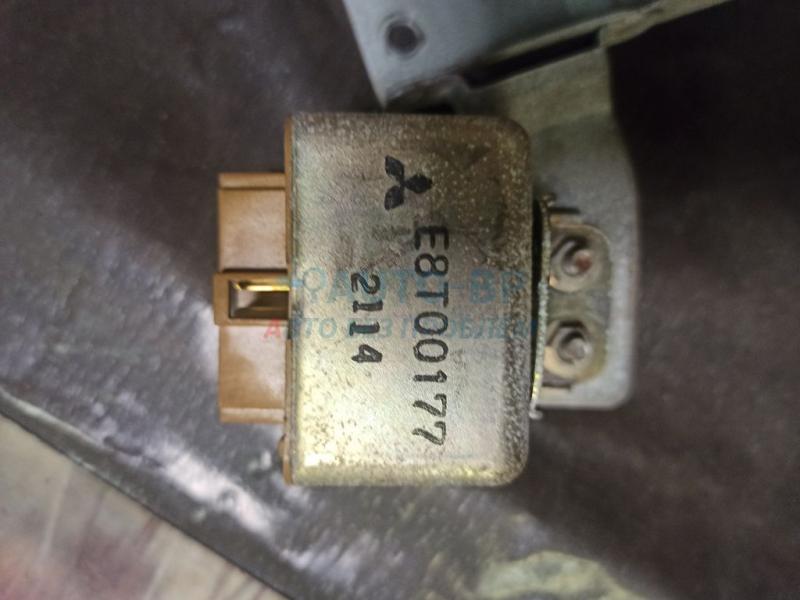 Реле электронасоса E8T00177 MITSUBISHI Space Wagon (N3,N4) 1991-2000 Реле электронасоса E8T00177 MITSUBISHI Space Wagon (N3,N4) 1991-2000