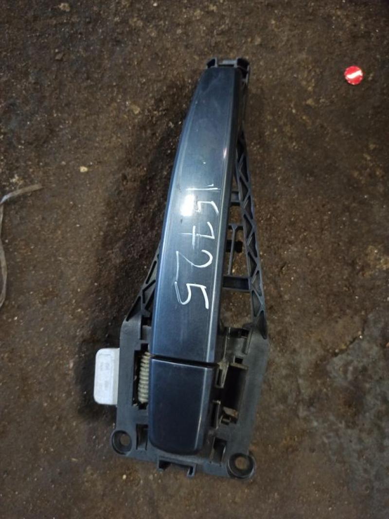 Ручка двери передней правой OPEL CORSA D Ручка двери передней правой OPEL CORSA D