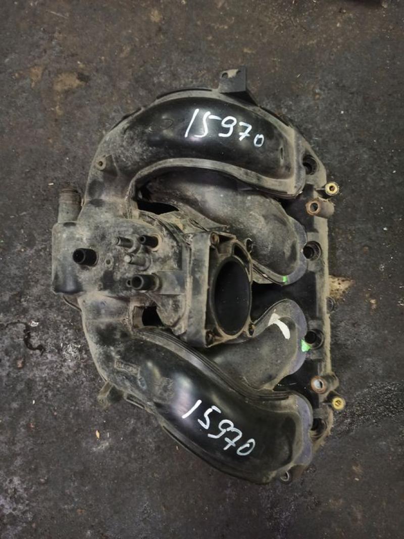 Коллектор впускной YS4Z9424HA WS4E9424HC FORD FOCUS 98- Коллектор впускной YS4Z9424HA WS4E9424HC FORD FOCUS 98-