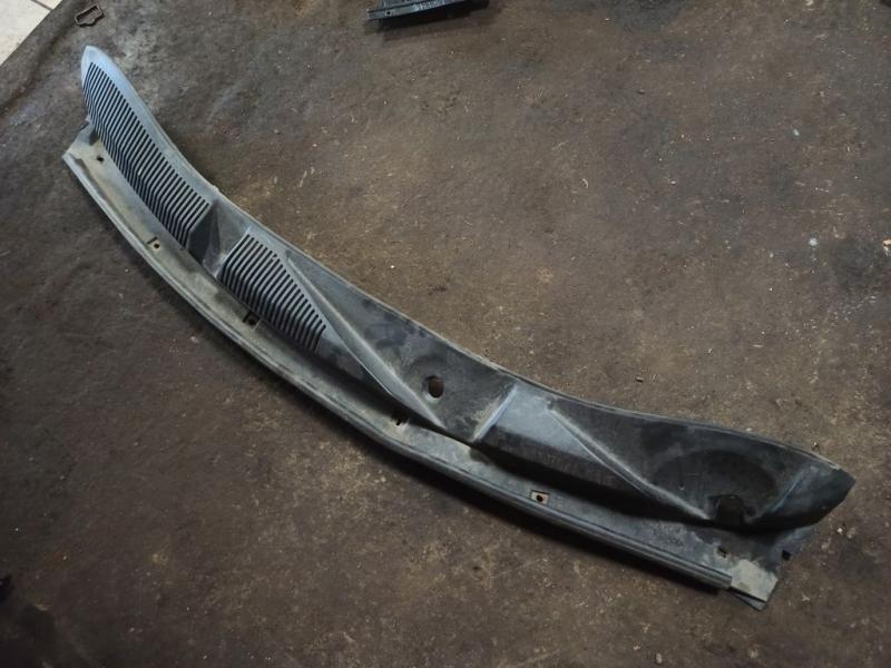 Решетка стеклоочистителя (жабо) M11-5301510 CHERY M11 Решетка стеклоочистителя (жабо) M11-5301510 CHERY M11