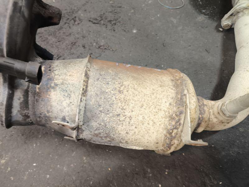 Коллектор выпускной 51803314 FIAT ALBEA 05- Коллектор выпускной 51803314 FIAT ALBEA 05-