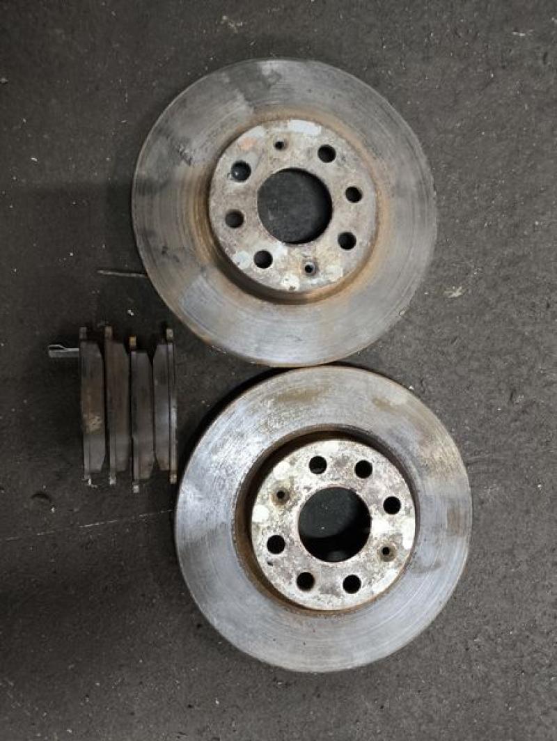 Диск тормозной передний SP1810 569024 OPEL CORSA D Диск тормозной передний SP1810 569024 OPEL CORSA D