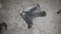 Кронштейн КПП левый 8200043084 8200457080 RENAULT LOGAN 04-09 Кронштейн КПП левый 8200043084 8200457080 RENAULT LOGAN 04-09