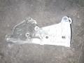 Кронштейн генератора 8200425034 8200695957 8200669495 RENAULT FLUENCE 10- Кронштейн генератора 8200425034 8200695957 8200669495 RENAULT FLUENCE 10-
