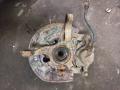 Кулак поворотный левый MB870915 MITSUBISHI Space Wagon (N3,N4) 1991-2000 Кулак поворотный левый MB870915 MITSUBISHI Space Wagon (N3,N4) 1991-2000