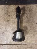Поршень с шатуном 1535046 FORD FOCUS 98- Поршень с шатуном 1535046 FORD FOCUS 98-