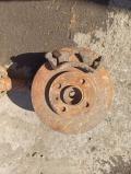 Кулак поворотный правый 357407256C VW PASSAT B3 Кулак поворотный правый 357407256C VW PASSAT B3